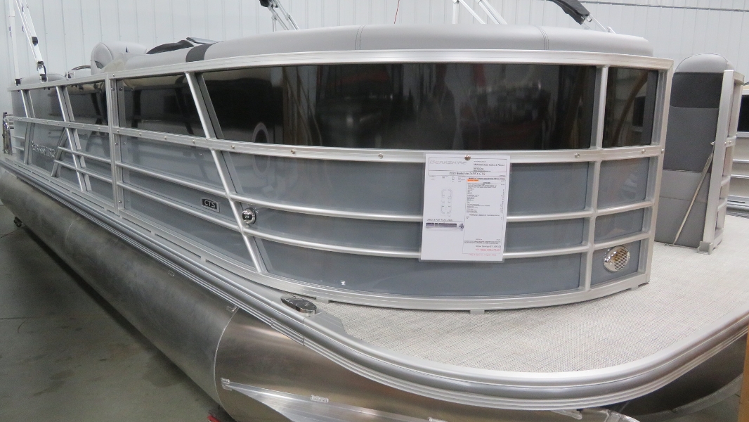 2023 Berkshire 24ft Tritoon 3.0 Performance package Midwest Boats